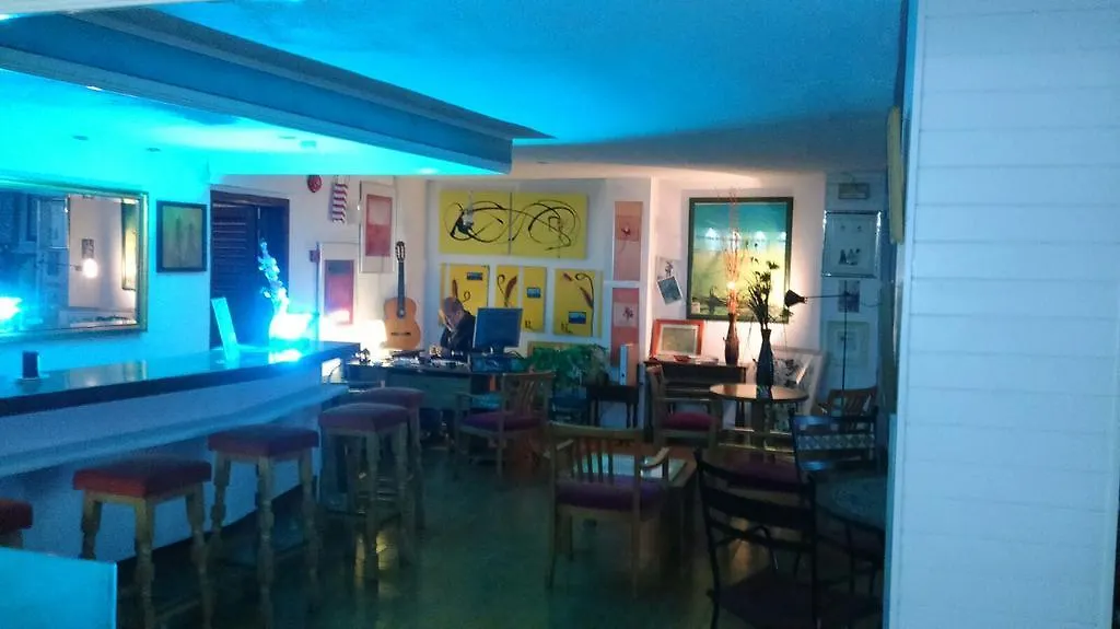 Hostal Flamenco Can Picafort  Gasthof Can Picafort (Mallorca)